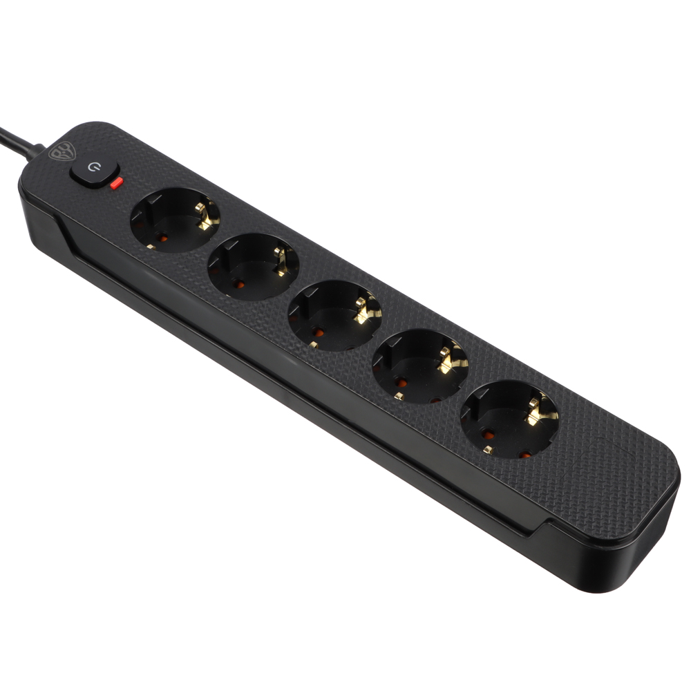 Удлинитель 5 гнезд 3м, BY, с зазем. с защитой от перегрузки с выкл. черный карбон сеч провода 1мм, арт.№ 907-320