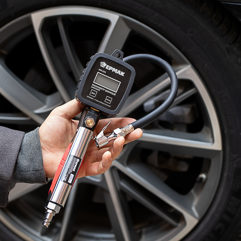 Манометр шин многофункциональный цифровой для контроля уровня давления воздуха в шинах, арт.№ 690-029