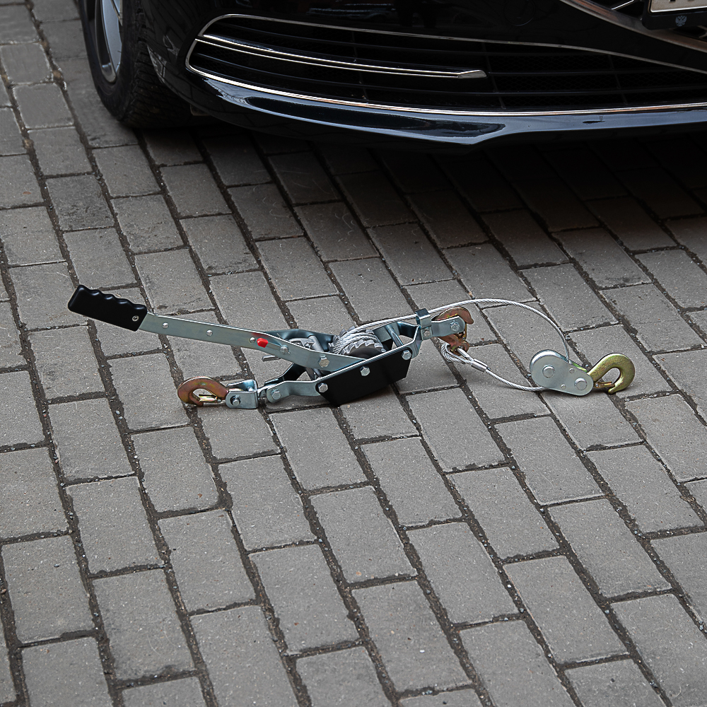 ЕРМАК Лебедка ручная рычажная X-Pro 2т, 3 крюка, арт.№ 737-079