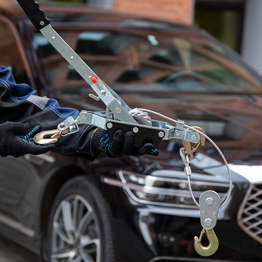 ЕРМАК Лебедка ручная рычажная X-Pro 2т, 3 крюка, арт.№ 737-079