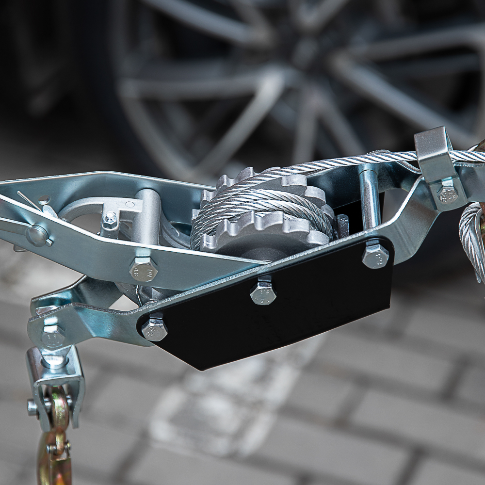 ЕРМАК Лебедка ручная рычажная X-Pro 2т, 3 крюка, арт.№ 737-079