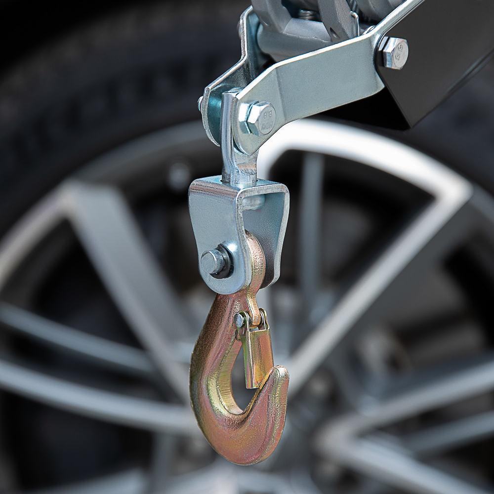 ЕРМАК Лебедка ручная рычажная X-Pro 2т, 3 крюка, арт.№ 737-079