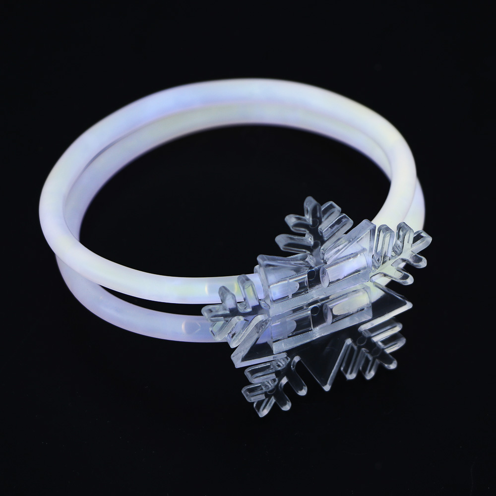 СНОУ БУМ Набор неоновых браслетов со снежинками 2 шт, 4 палочки по 20 см, пластик, арт.№ 393-360