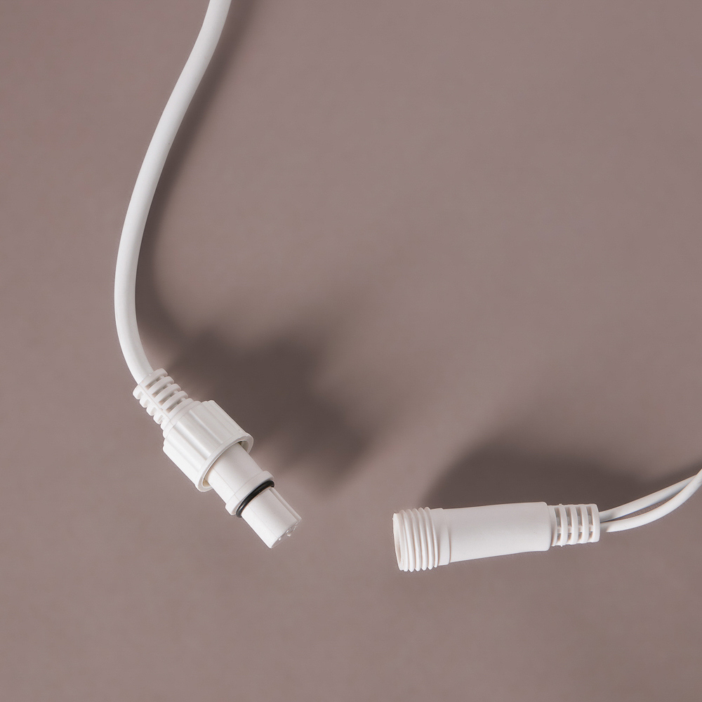 Гирлянда уличная вьюн 10 м BY, 100 LED ламп, свечение мульти, ПВХ белый, мерцание, коннектор, 220В, IP65, арт.№ 351-771