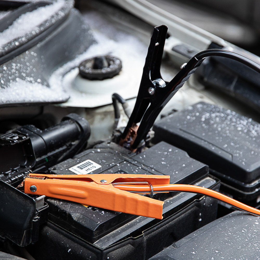 ЕРМАК Провода прикуривания ПРОФИ 300А, 3м, в кейсе, арт.№ 745-014