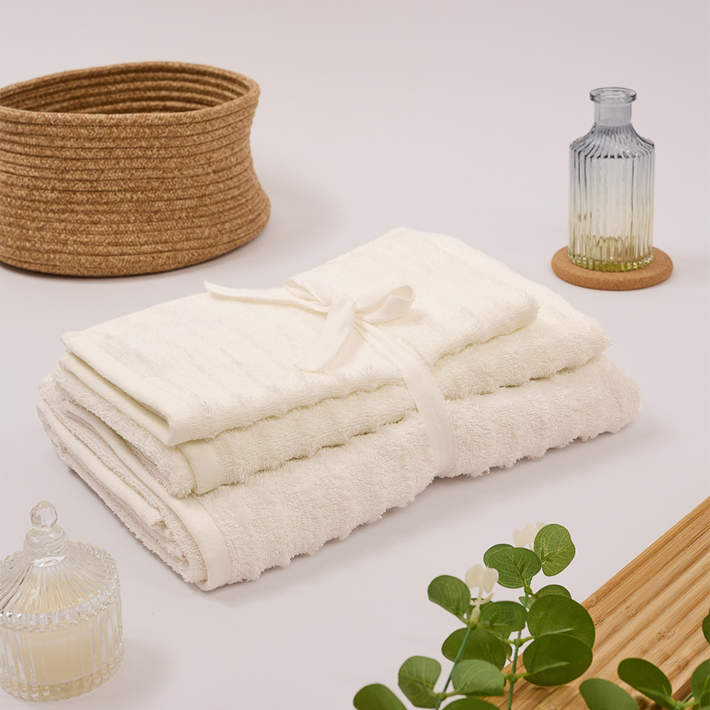 Комплект полотенец махровых 30х50 см, 50х90 см, 70х130 см PROVANCE Монблан, 100% хлопок, 450 г/м2, 3 цвета, арт.№ 484-199