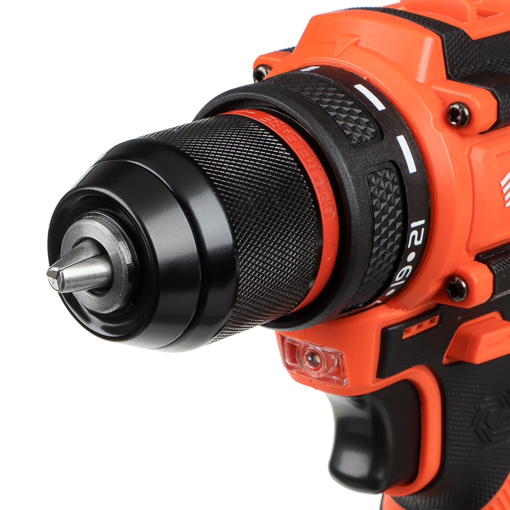 Дрель-Шуруповерт, тм ЕРМАК, аккумуляторная бесщеточная, в кейсе, 2 АКБ, 18в/2А, короткий корпус, арт.№ 691-089