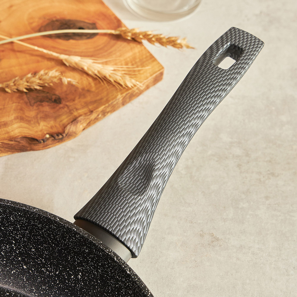 SATOSHI Карбон Сковорода литая d28см, антипригарное покрытие Мрамор, индукция, арт.№ 846-454