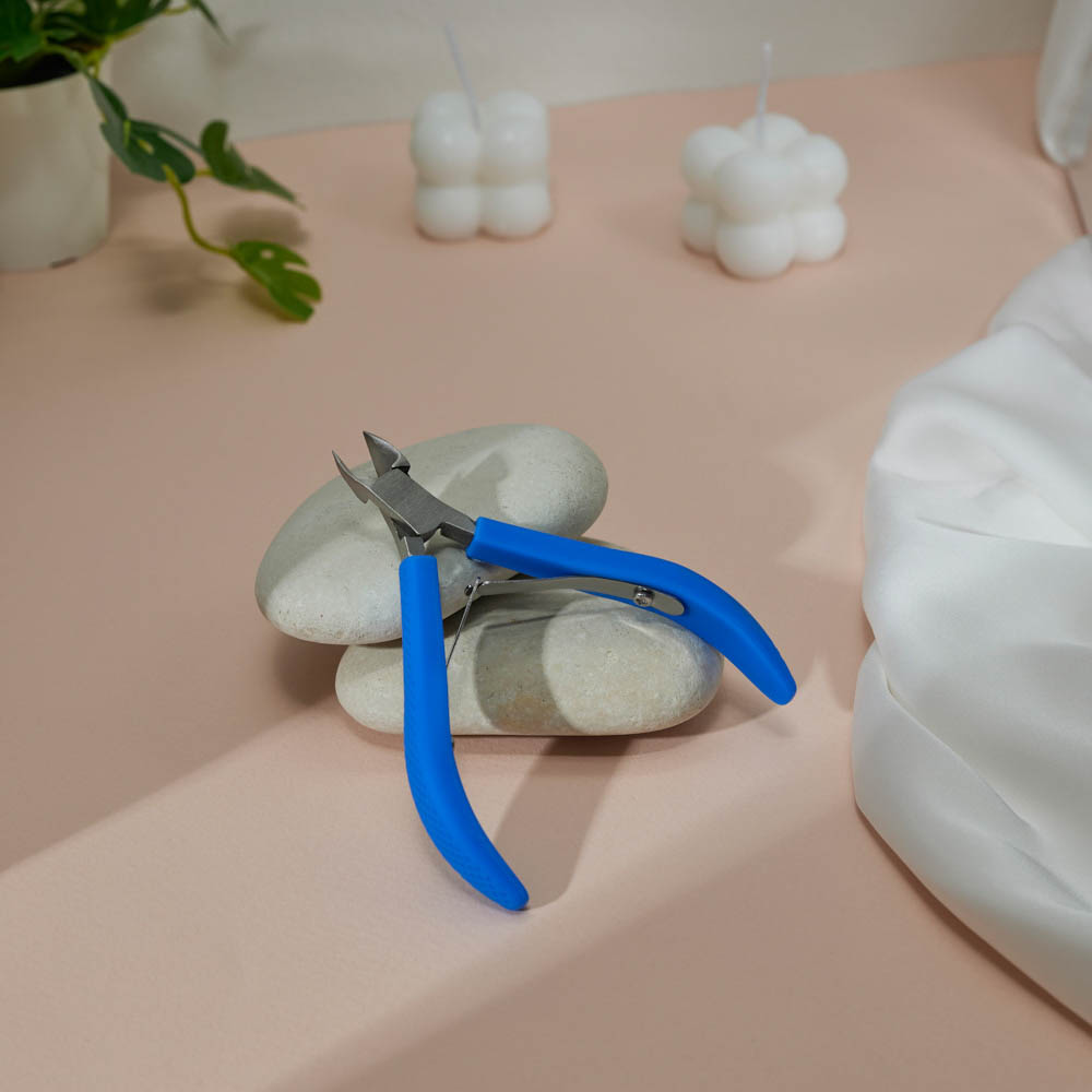 ЮНИLOOK Кусачки для кутикулы с двойной пружиной, длина лезвий 10мм, сталь, силикон, 10см, синий, арт.№ 305-426