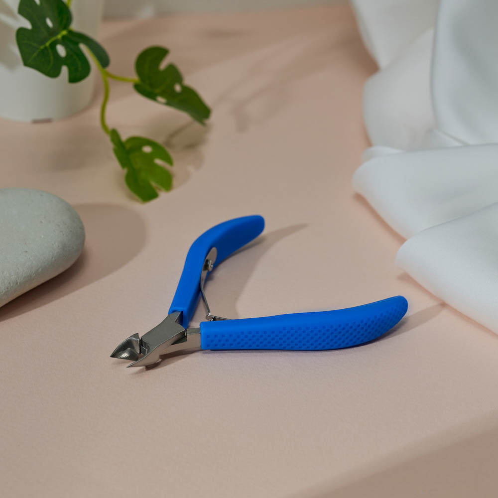 ЮНИLOOK Кусачки для кутикулы с двойной пружиной, длина лезвий 10мм, сталь, силикон, 10см, синий, арт.№ 305-426