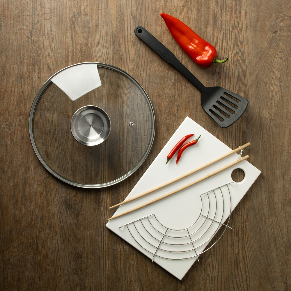 SATOSHI Казан чугун,30см,4,4л,антипр.покр,решетка,стекл.крыш,нейлон.лопатка,бамб.палочки,индукция, арт.№ 808-031