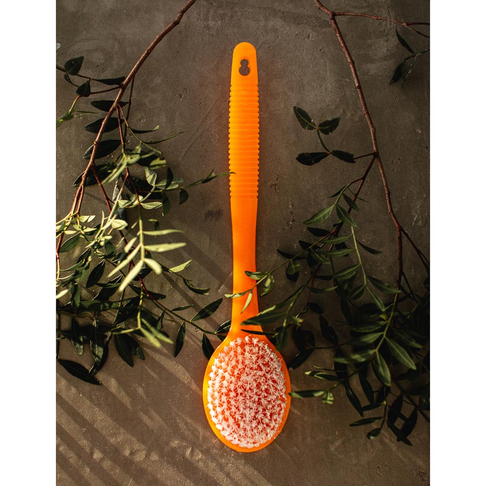 ЮL Щетка для тела с искусств. щетиной на пластиковой ручке, 34см, 3 цвета, арт.№ 361-029