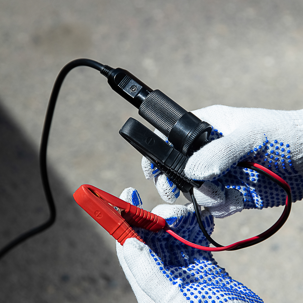 ЕРМАК Домкрат электрический 3 т, 12В, 120-420 мм, 100 Вт, в кейсе, х/б перчатки с ПВХ, арт.№ 743-006