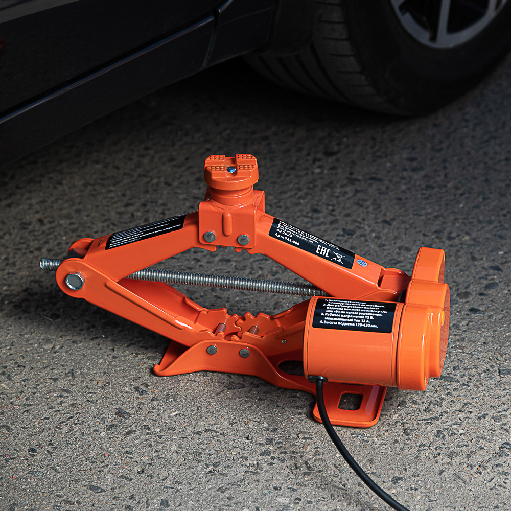 ЕРМАК Домкрат электрический 3 т, 12В, 120-420 мм, 100 Вт, в кейсе, х/б перчатки с ПВХ, арт.№ 743-006