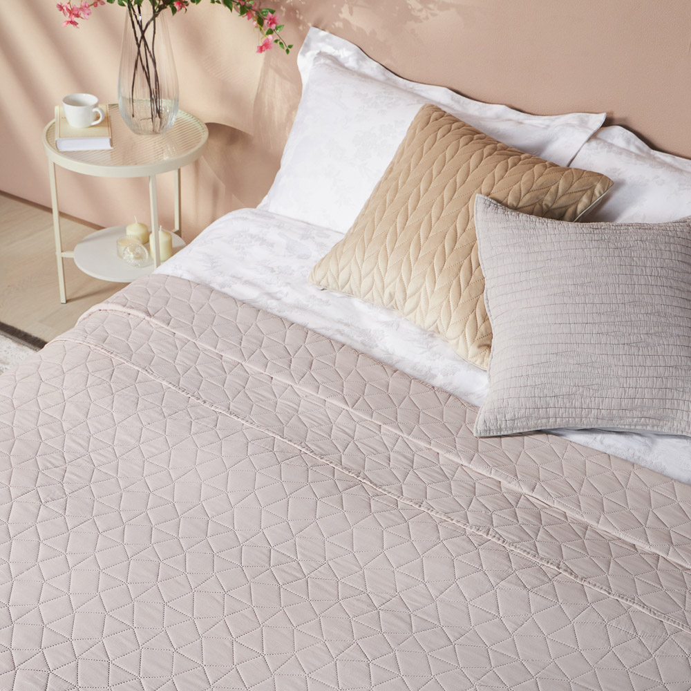 PROVANCE Хейзел Покрывало с эффектом вареного хлопка 220х240см, 100% полиэстер, бежевый, арт.№ 486-204