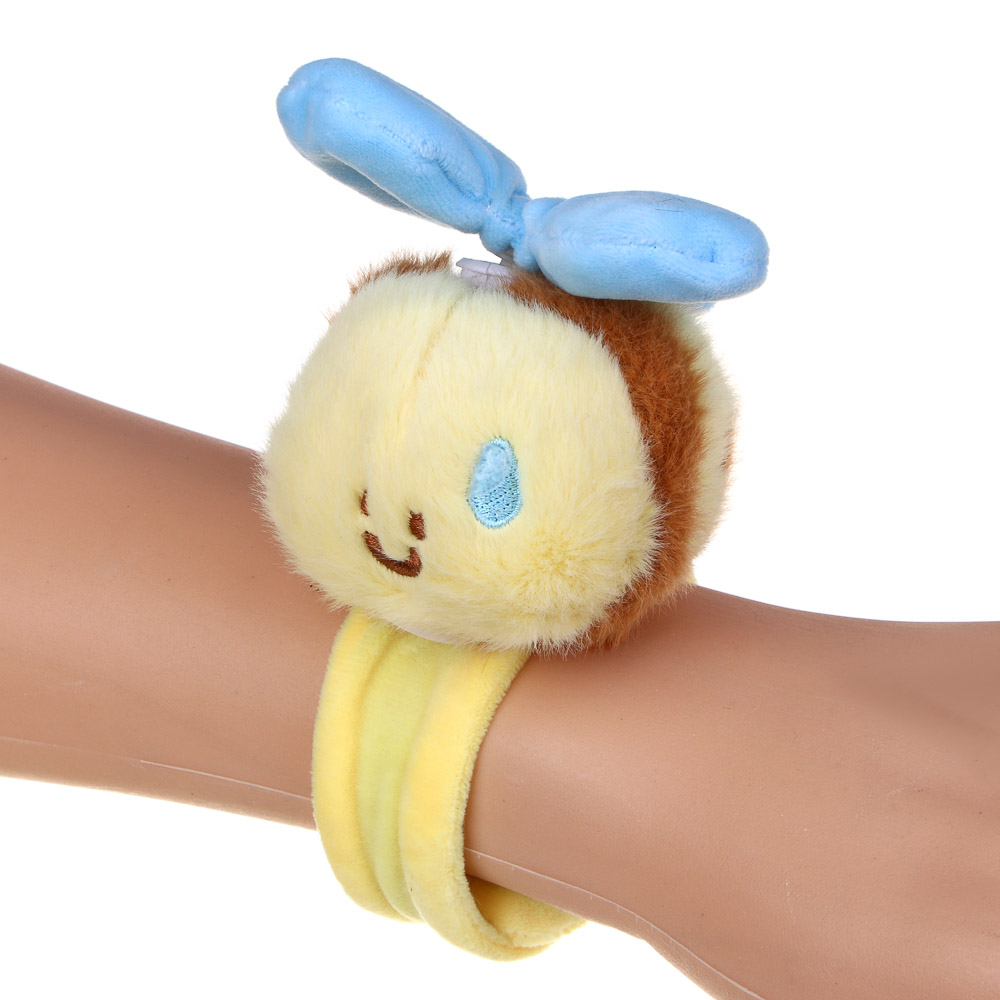 ИГРОЛЕНД Игрушка мягкая на браслете "Заводнушка" 20 см, полиэстер, пластик, 3 диз., арт.№ 264-446