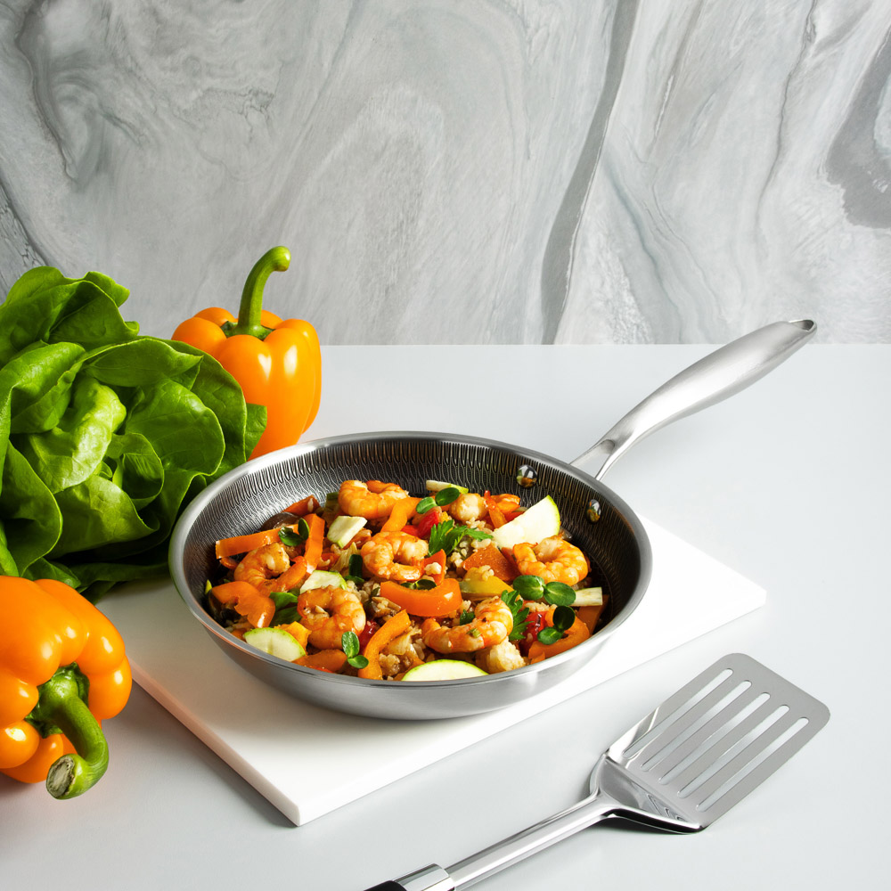 SATOSHI Савона Сковорода Triply 3-х слойная 24х4,3см, нерж.сталь 18/10, антиприг.покр. "соты", инд, арт.№ 822-193