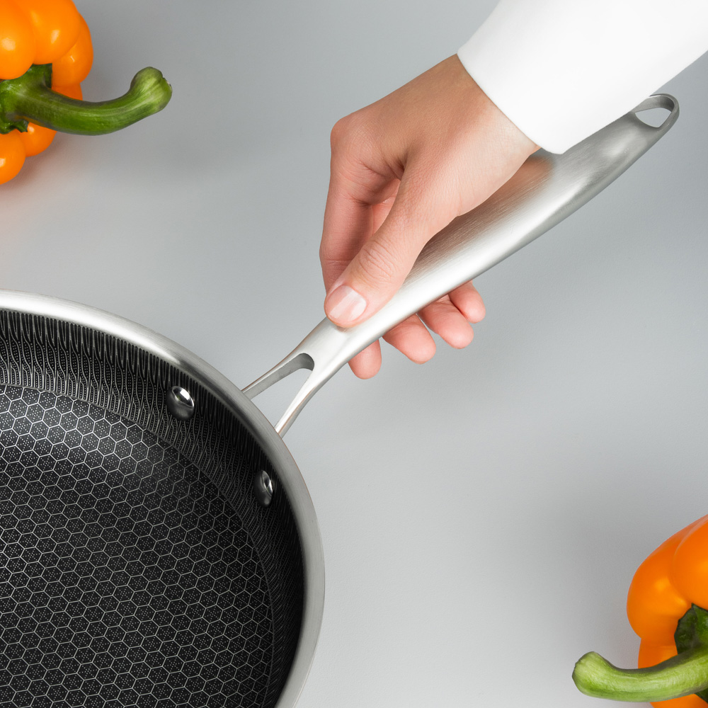 SATOSHI Савона Сковорода Triply 3-х слойная 26х5,0см, нерж.сталь 18/10, антиприг.покр. "соты", инд, арт.№ 822-195