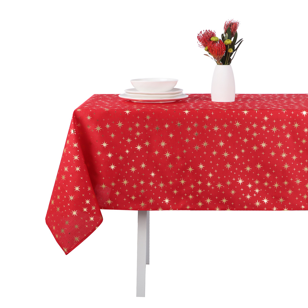 PROVANCE Щелкунчик Скатерть текстильная с фольгированным принтом, 140х180см, 100% полиэстер, 2 диз., арт.№ 492-258